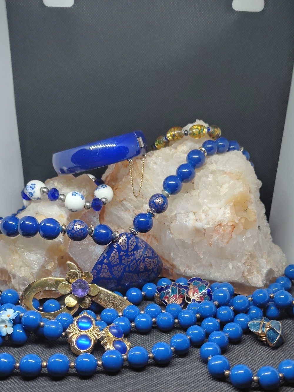 Vintage Blue Theme Bead Jewelry Lot/ Set – Women's Jewelry